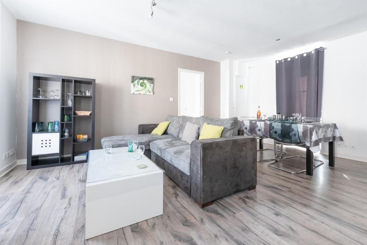 KER UHEL - Charmant appartement plein centre Saint-Renan Extérieur photo