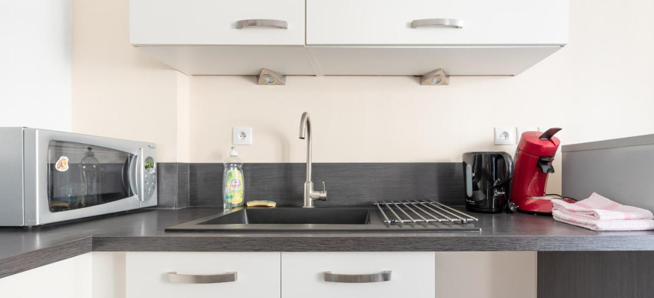 KER UHEL - Charmant appartement plein centre Saint-Renan Extérieur photo